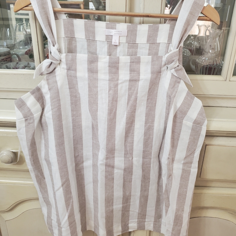 LC Lauren Conrade Top